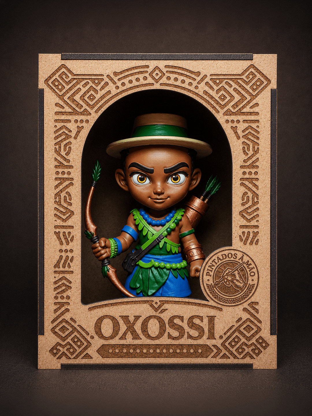 Estátua de Oxóssi dentro da caixa personalizada
